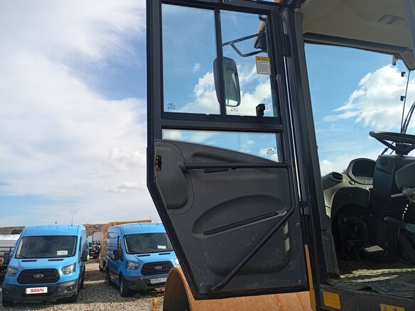 2021 SDLG RS8140, жёлтый, 3906000 рублей - вид 8