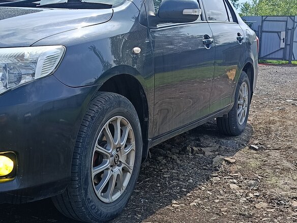 2010 Toyota Corolla Axio X (E140, E150) Рестайлинг, серый, 800000 рублей - вид 7