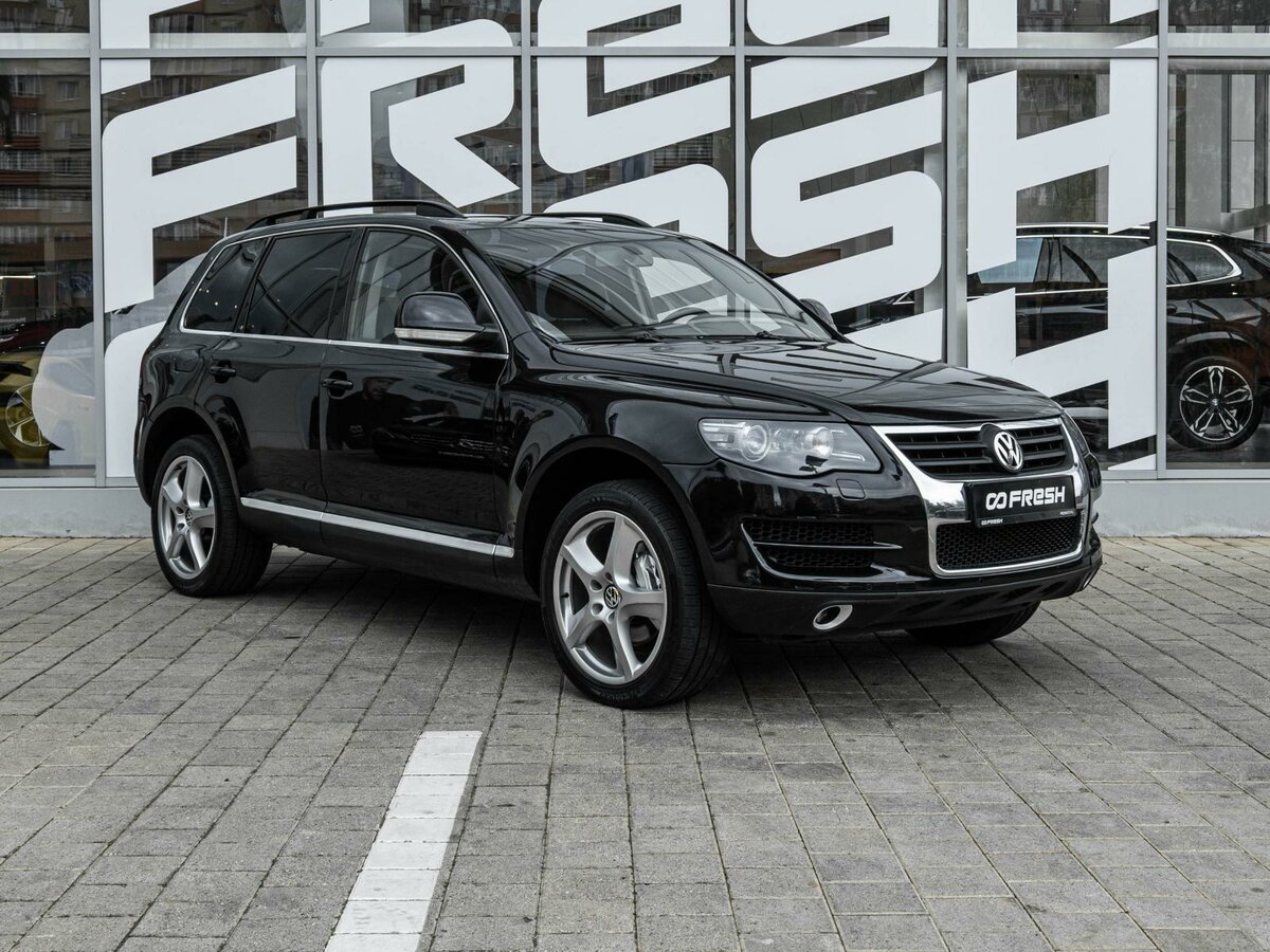 Открыть фотографии: Volkswagen Touareg I Рестайлинг