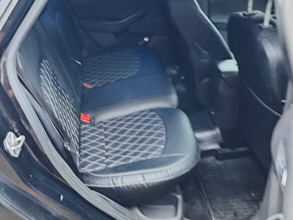 2011 Ford Focus III, чёрный - вид 8