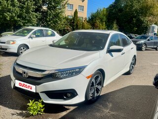 2018 Honda Civic X Рестайлинг, белый, 1690000 рублей, вид 1