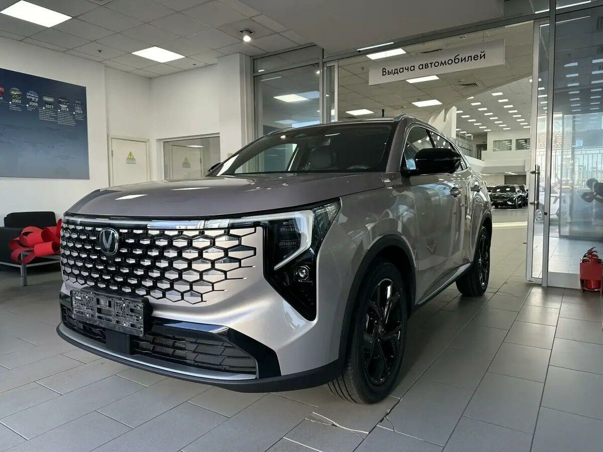 Открыть фотографии: Changan UNI-S I Рестайлинг