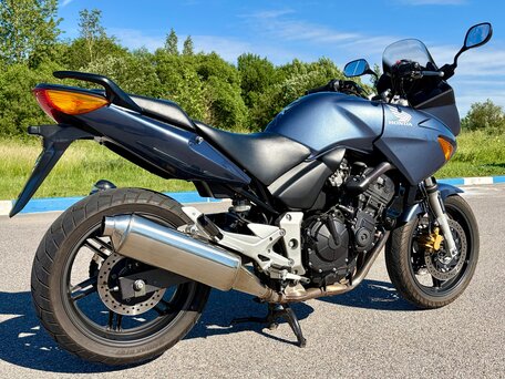 2004 Honda CBF 600, серый, 445000 рублей, вид 5