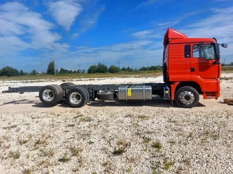 2026 Sinotruk Sitrak C7H, красный, 16300000 рублей, вид 2