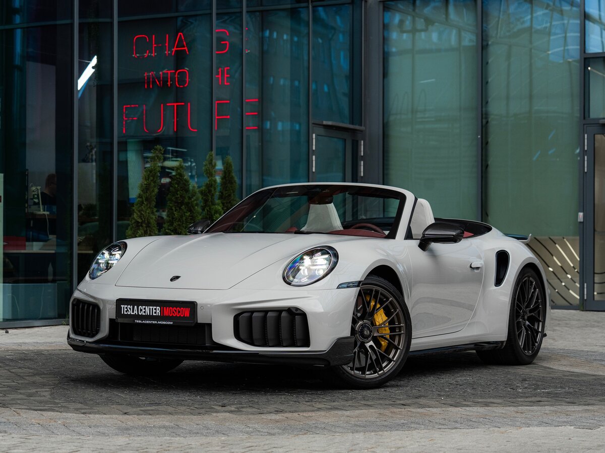 Открыть фотографии: Porsche 911 VIII (992) Рестайлинг