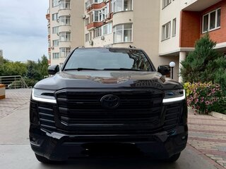 2011 Toyota Land Cruiser 200 Series, чёрный, 4900000 рублей, вид 1