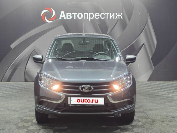 2026 Lada (ВАЗ) Granta I Рестайлинг, серый, 870000 рублей - вид 1