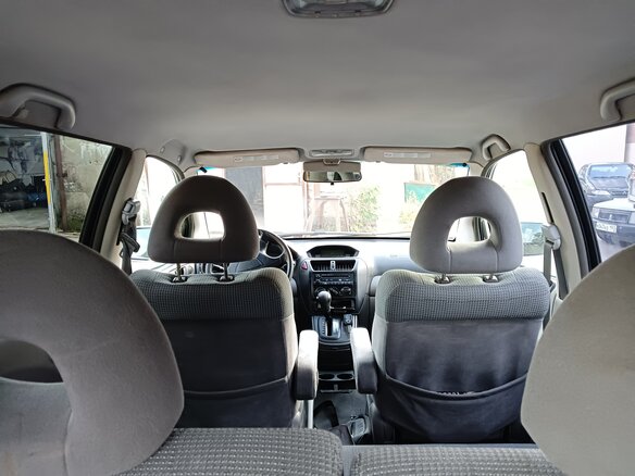 2002 Mitsubishi Space Wagon III, серебристый - вид 17