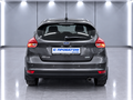 2017 Ford Focus III Рестайлинг, серый, 1130000 рублей - вид 2