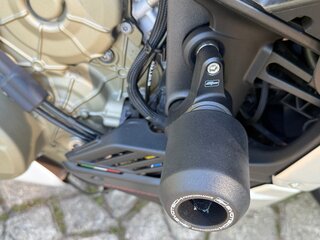 2022 Ducati Streetfighter V4, чёрный, 2090000 рублей, вид 2