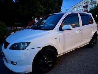 2002 Mazda Demio II (DY), белый, 260000 рублей, вид 1