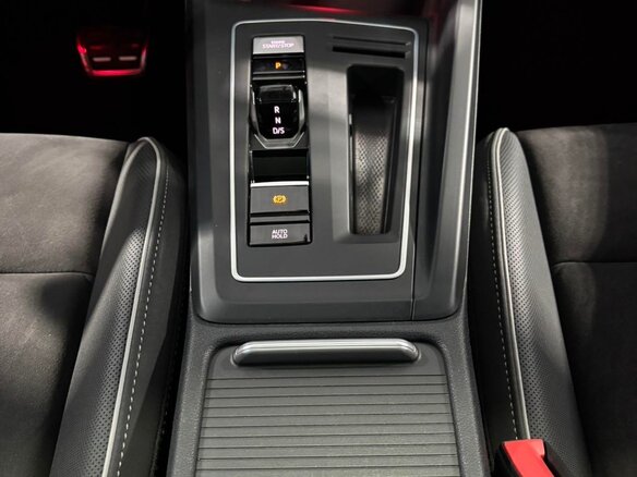 2023 Volkswagen Golf VIII, белый, 1650000 рублей - вид 15