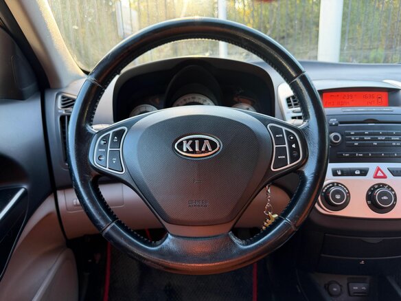 2009 Kia Ceed I, жёлтый, 499000 рублей - вид 11