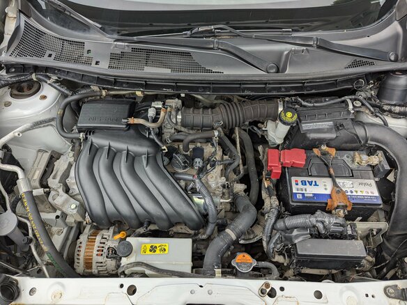 2011 Nissan Juke I, белый - вид 20