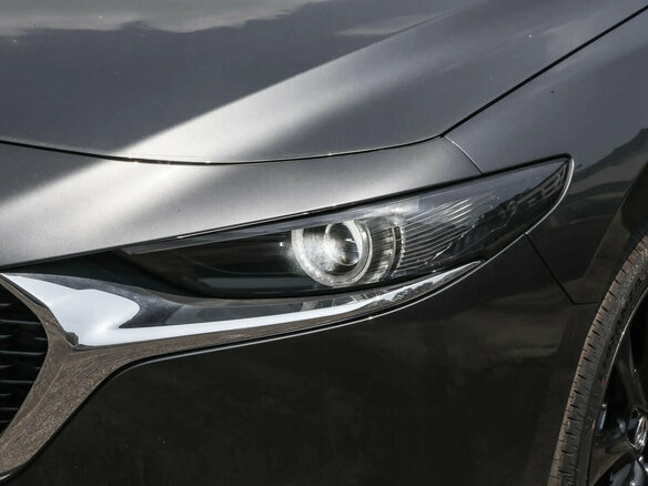 2025 Mazda 3 Axela IV (BP), серый, 3600000 рублей - вид 4