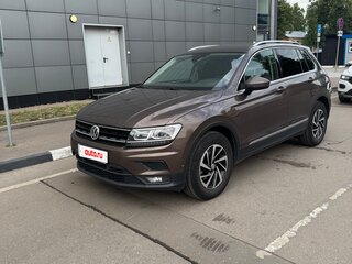 2019 Volkswagen Tiguan II, коричневый, 1990000 рублей, вид 1