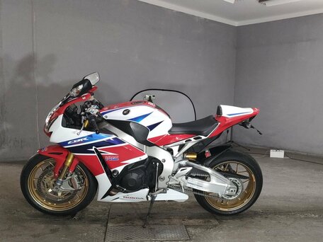 2014 Honda CBR 1000 RR/RA Fireblade, белый, 1170000 рублей, вид 2