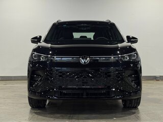 2026 Volkswagen Tiguan L Pro III (China Market), чёрный, 4750000 рублей, вид 2