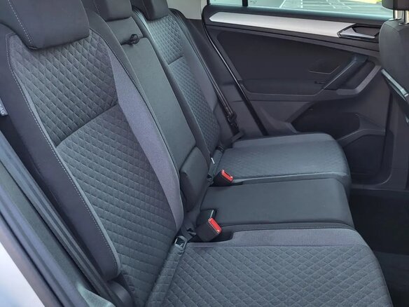 2017 Volkswagen Tiguan II, белый - вид 13