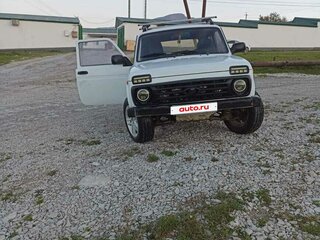 2011 Lada (ВАЗ) 2121 (4x4) I Рестайлинг, белый, 390000 рублей, вид 1