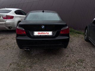 2008 BMW 5 серии 525i V (E60/E61) Рестайлинг, чёрный, 860000 рублей, вид 5