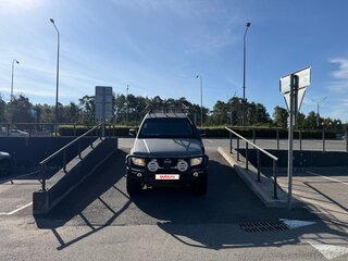 2008 Nissan Navara (Frontier) III (D40), серебристый, 1440000 рублей, вид 2