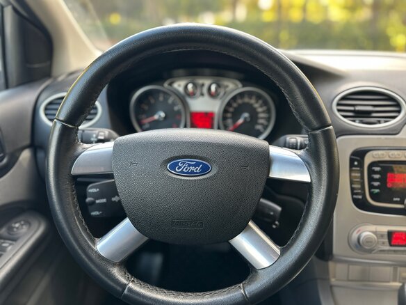 2008 Ford Focus II Рестайлинг, серебристый - вид 21