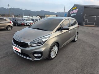 2018 Kia Carens III (RP), серебристый, 1390000 рублей, вид 3