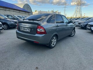 2011 Lada (ВАЗ) Priora I, зелёный, 255000 рублей, вид 2