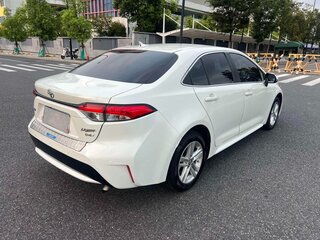 2022 Toyota Levin XII (E210) Рестайлинг, белый, 1340000 рублей, вид 4