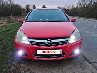 2008 Opel Astra H Рестайлинг, красный, 450000 рублей, вид 2