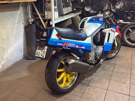 1985 Suzuki GSX-R 1100, синий, 1150000 рублей, вид 3