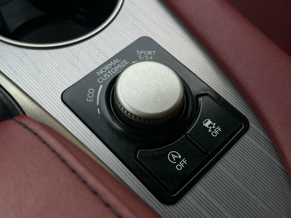 2017 Lexus RX 200t IV, чёрный, 3999000 рублей - вид 28