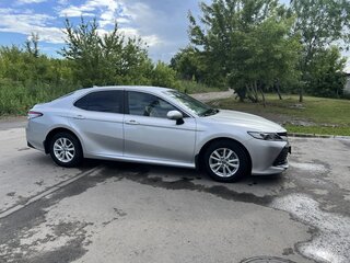 2019 Toyota Camry VIII (XV70), серый, 3100000 рублей, вид 2