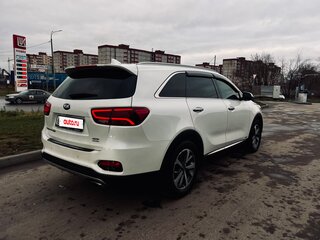 2018 Kia Sorento III Prime Рестайлинг, белый, 2590000 рублей, вид 5