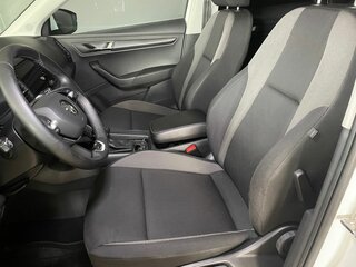 2020 Skoda Karoq DSG6 I, белый, 2350000 рублей, вид 5