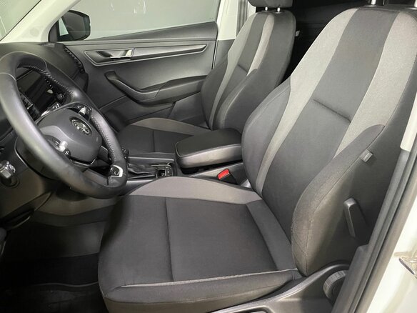 2020 Skoda Karoq DSG6 I, белый, 2350000 рублей - вид 4