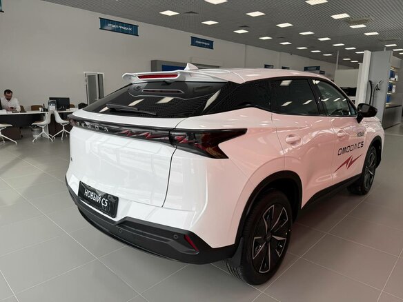 2026 Omoda C5 II, белый, 2779000 рублей - вид 2