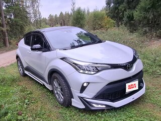 2022 Toyota C-HR I Рестайлинг, белый, 2490000 рублей, вид 1