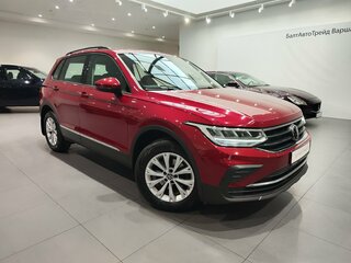 2021 Volkswagen Tiguan II Рестайлинг, красный, 2589000 рублей, вид 3