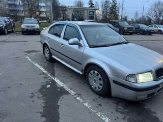 2001 Skoda Octavia I (A4) Рестайлинг, серый, 210000 рублей, вид 2