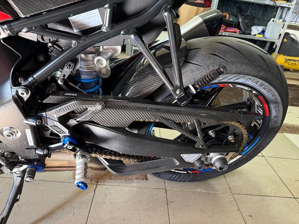 2023 BMW M 1000 R, чёрный, 2395000 рублей - вид 5
