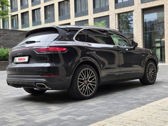 2020 Porsche Cayenne E-Hybrid III, чёрный - вид 6