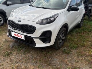 2021 Kia Sportage IV Рестайлинг, белый, 2000000 рублей, вид 1