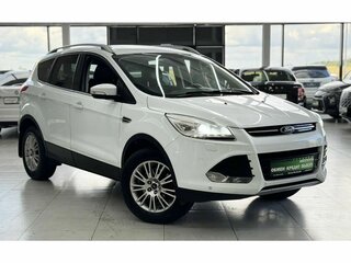2014 Ford Kuga II, белый, 1289000 рублей, вид 4