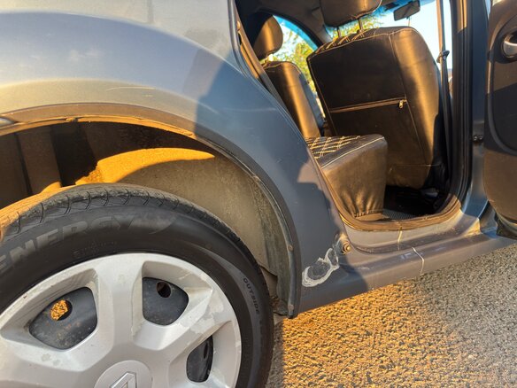 2010 Renault Logan I Рестайлинг, синий - вид 14