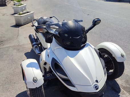 2012 BRP Can-Am Spyder, белый, 690000 рублей, вид 1
