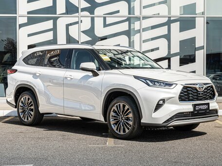 Toyota Highlander IV (XU70)