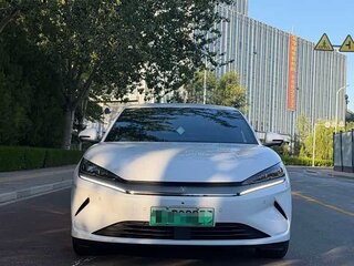2025 BYD Qin L, белый, 1980000 рублей, вид 2