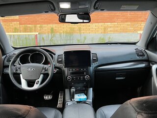 2011 Kia Sorento II, белый, 1470000 рублей, вид 4